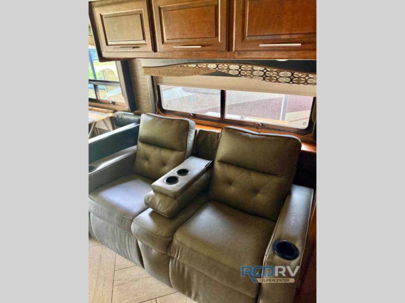 A photo of this 2016 Coachmen Rv Sportscoach Cross Country RD 407FW