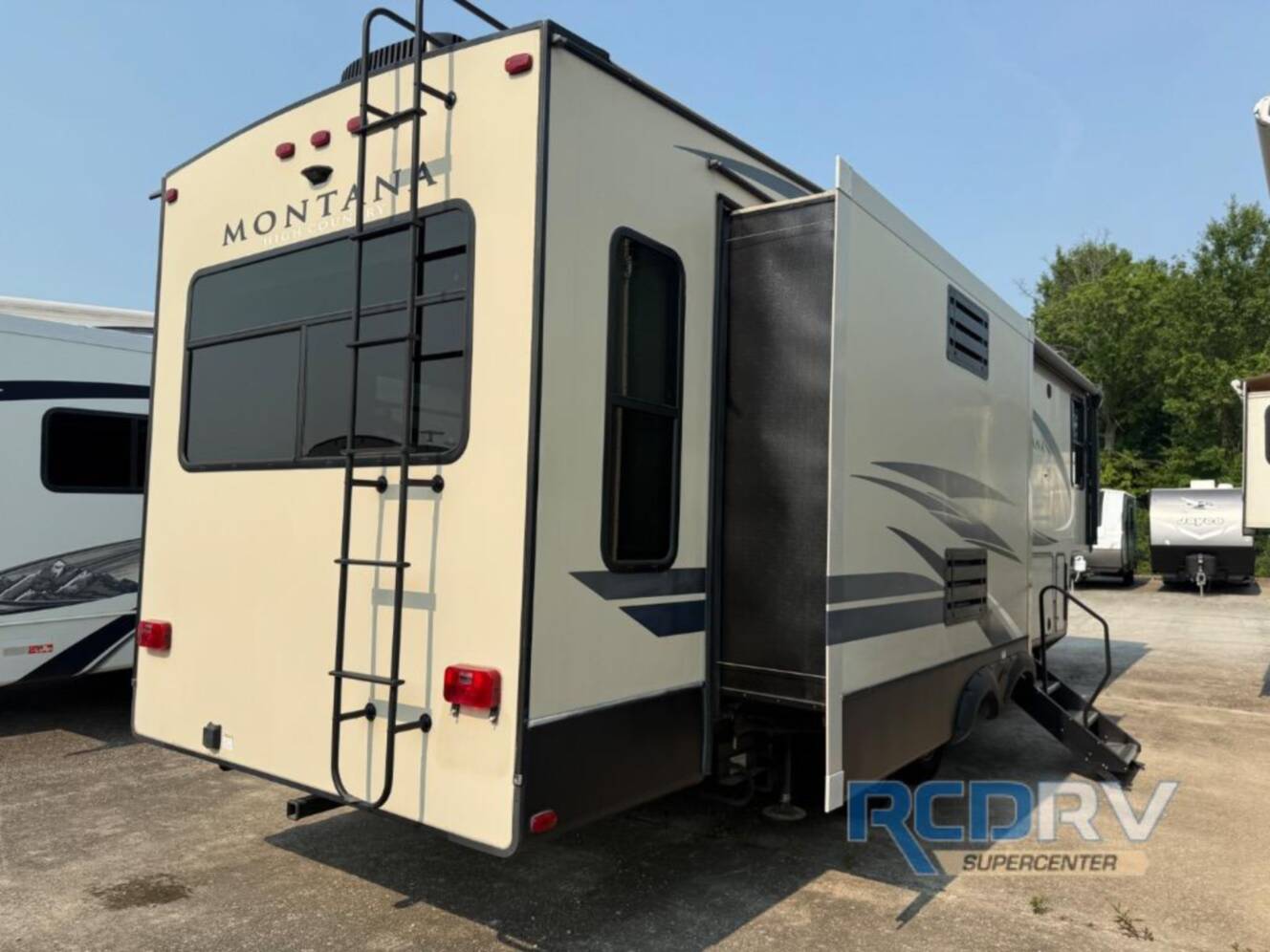 A photo of this 2019 Keystone Rv Montana High Country 305RL