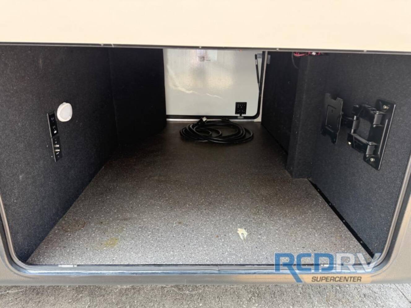 A photo of this 2019 Keystone Rv Montana High Country 305RL