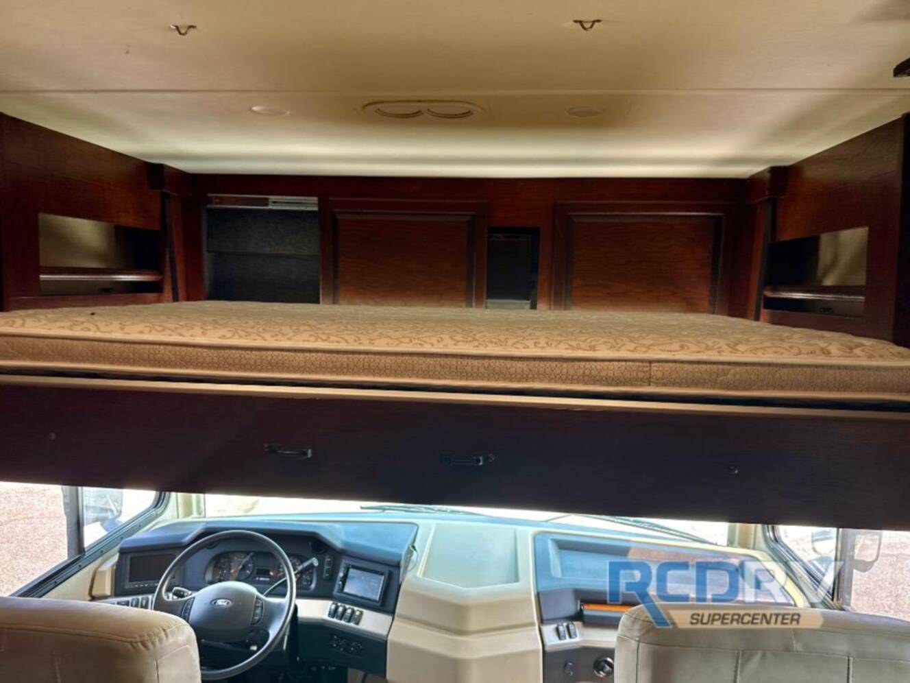 A photo of this 2017 Fleetwood Rv Bounder 33C