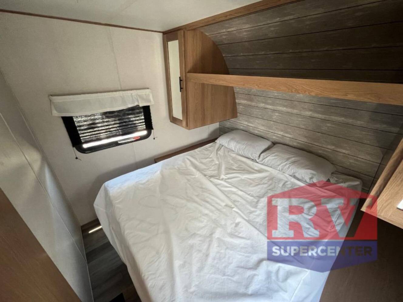 A photo of this 2023 Prime Time Rv Avenger 28QBSLE