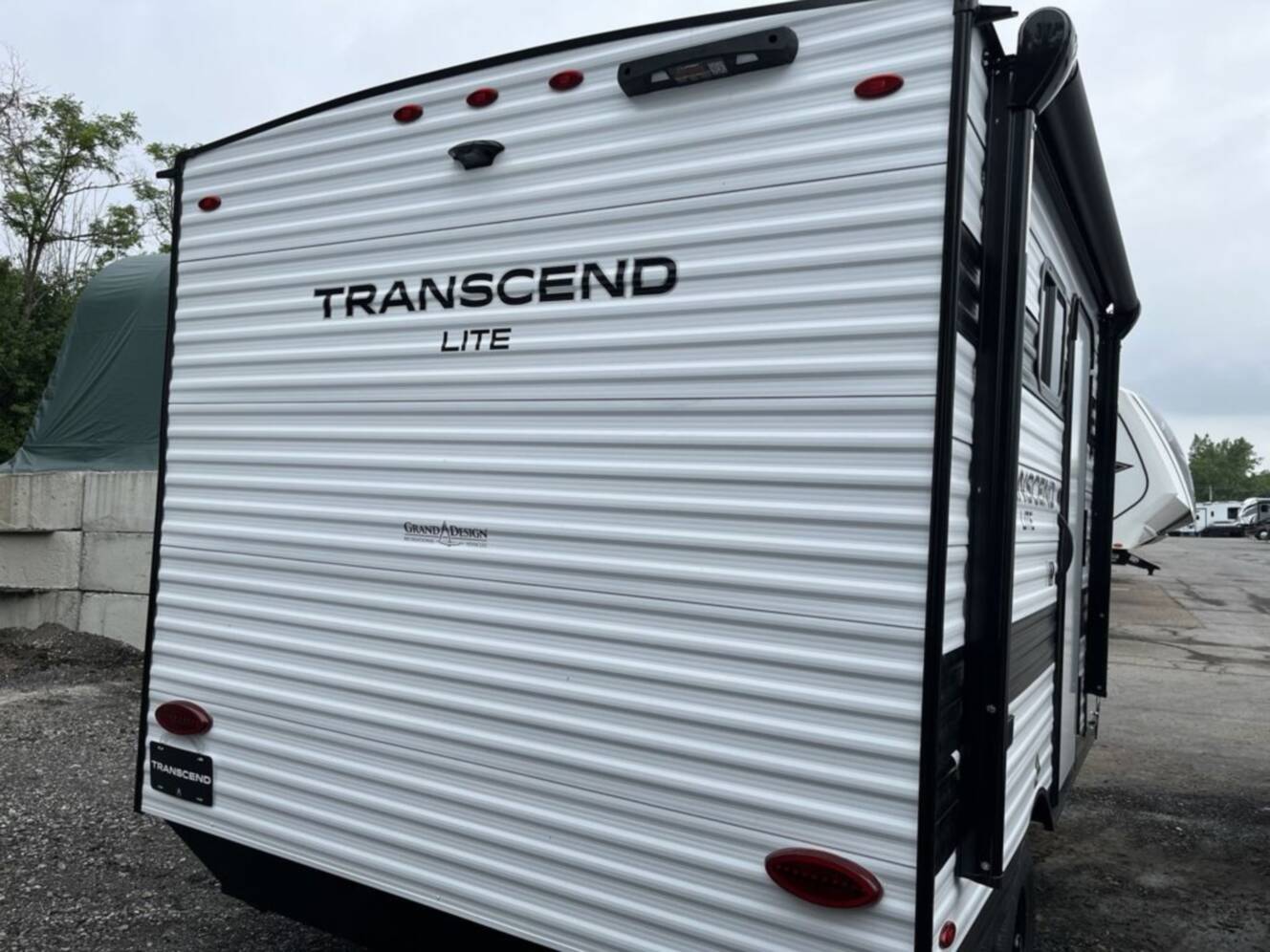 A photo of this 2027 Grand Design Transcend Lite 121RBL