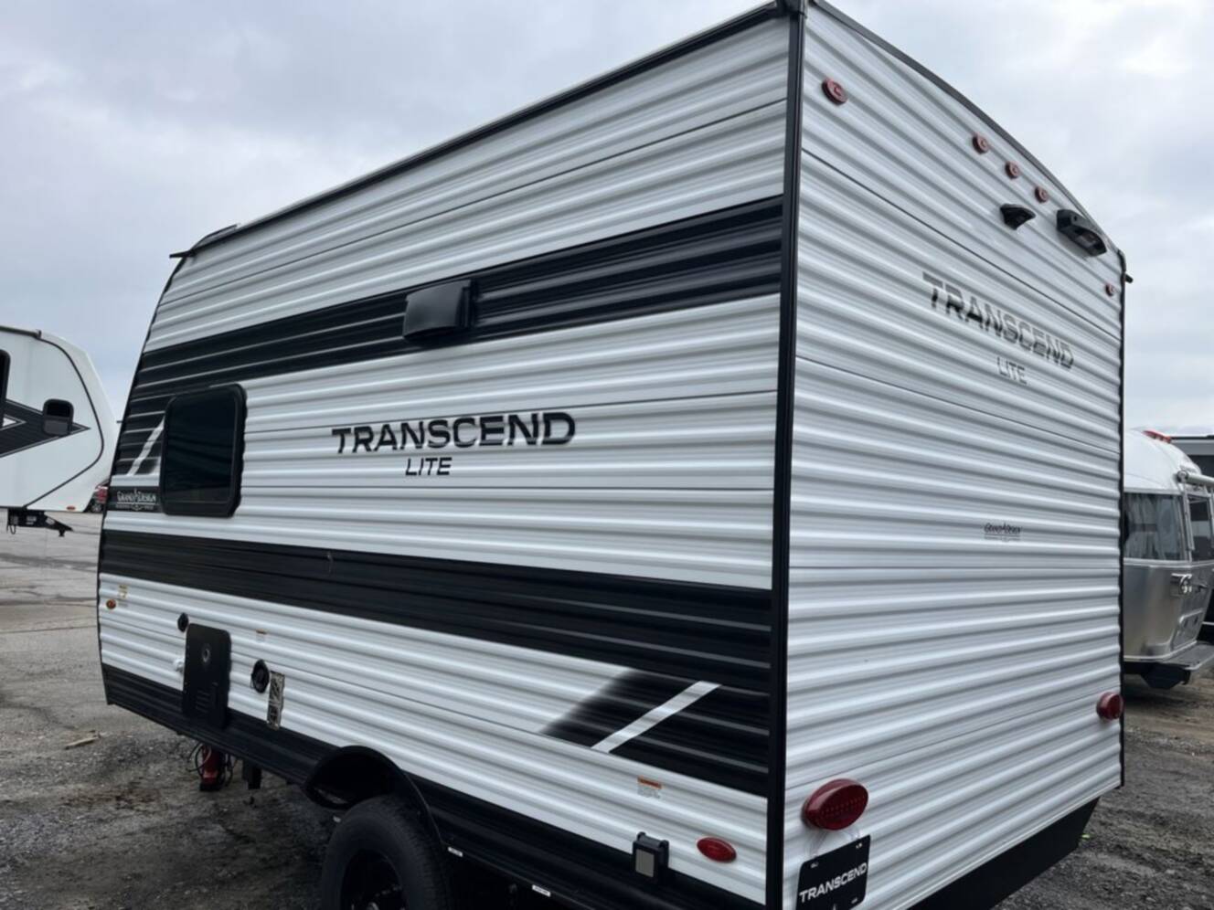 A photo of this 2027 Grand Design Transcend Lite 121RBL