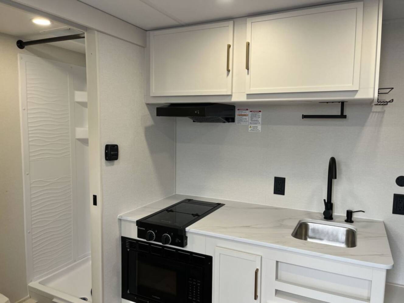 A photo of this 2027 Grand Design Transcend Lite 121RBL