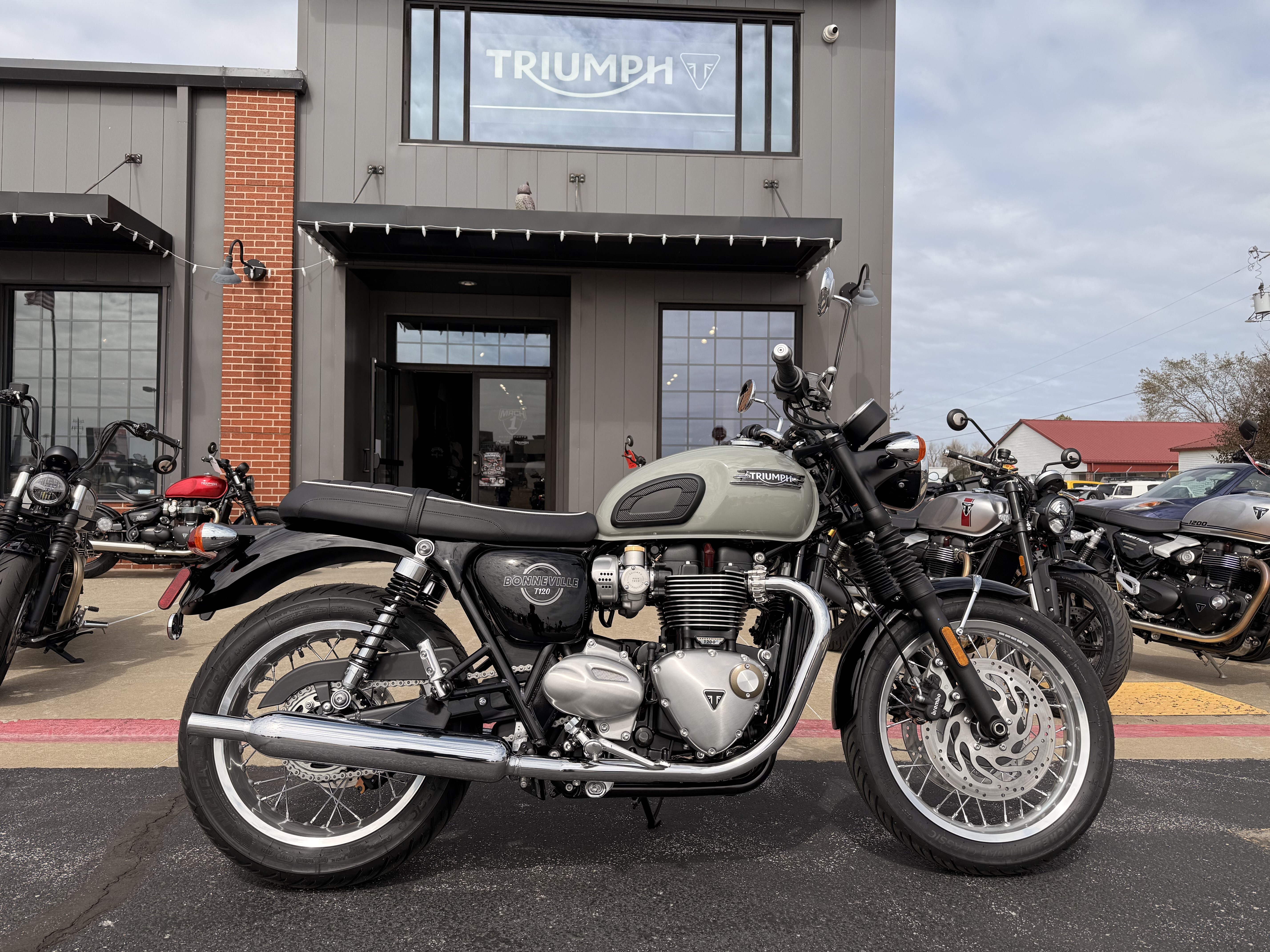 2026 Triumph Bonneville T120 BASE in Rogers, AR