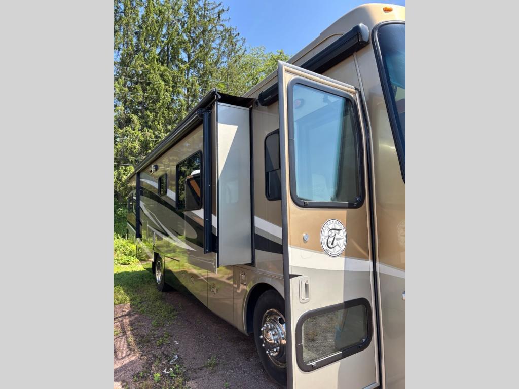 2011 Tiffin Motorhomes Allegro RED 34 QFA in dallas PA