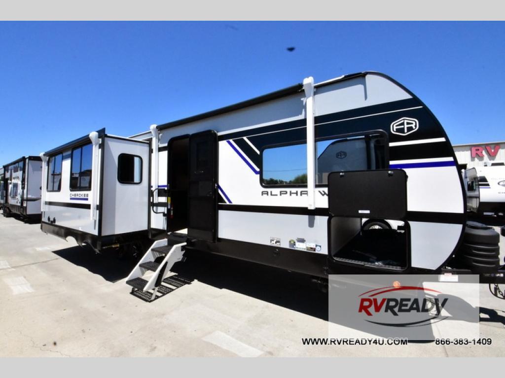 2027 Forest River Rv Cherokee Alpha Wolf 28RLX-L in lake elsinore CA
