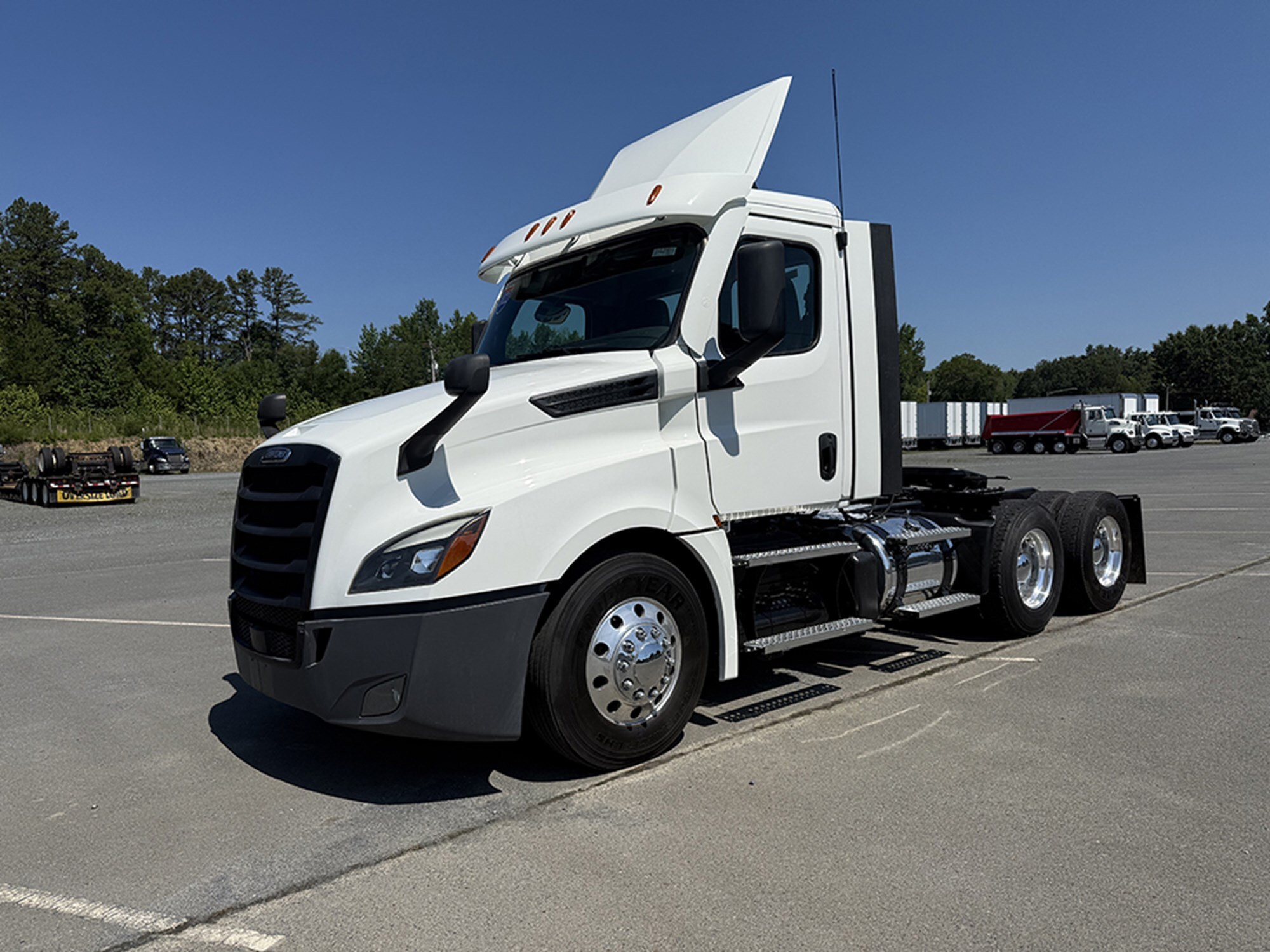 2022 FREIGHTLINER CASCADIA 126 in Albemarle, NC