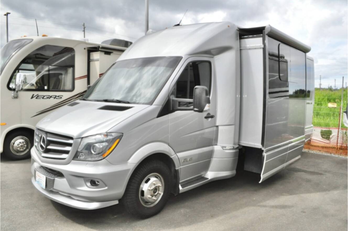 A photo of this 2019 Airstream Atlas 25MS