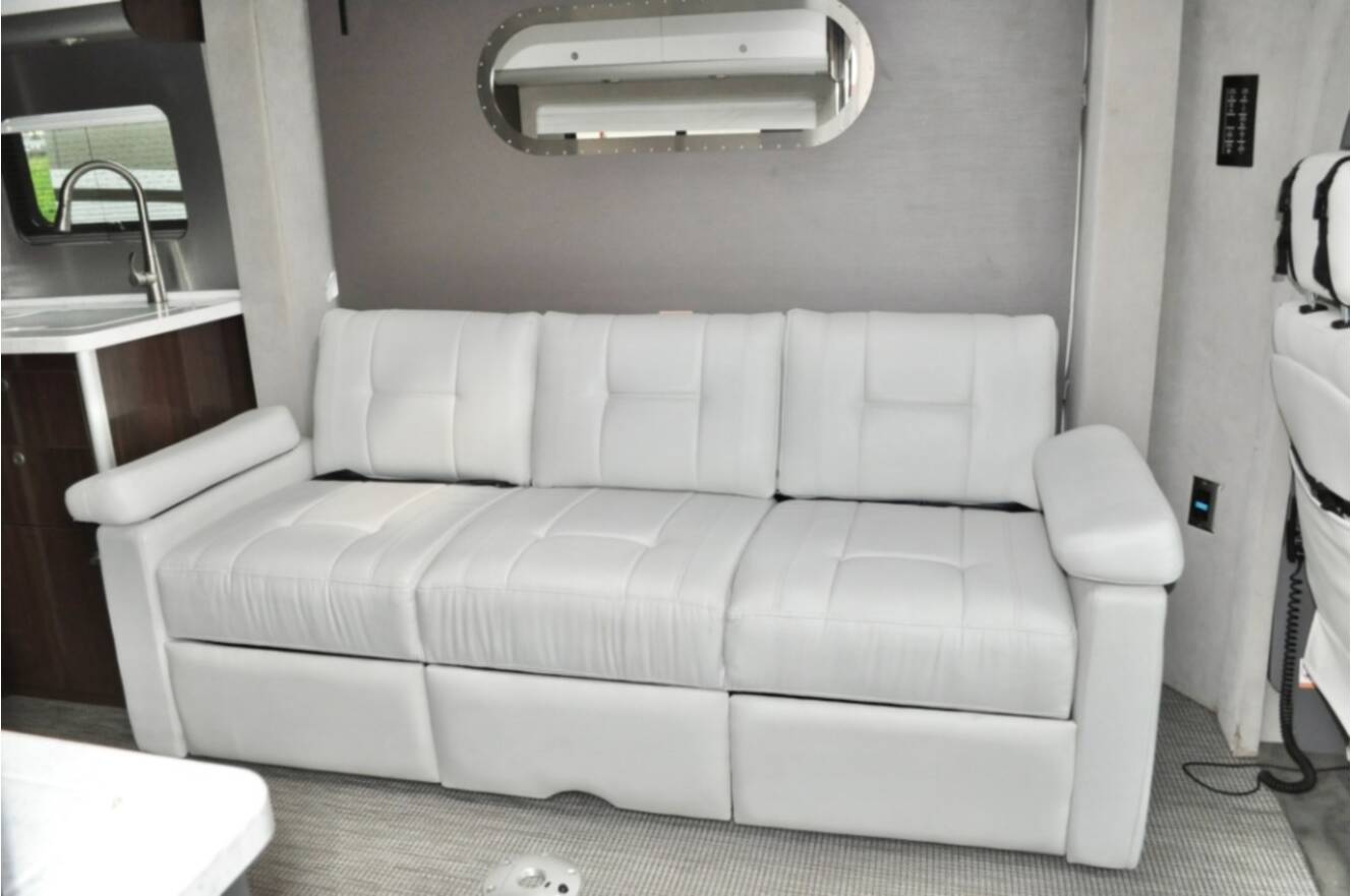 A photo of this 2019 Airstream Atlas 25MS