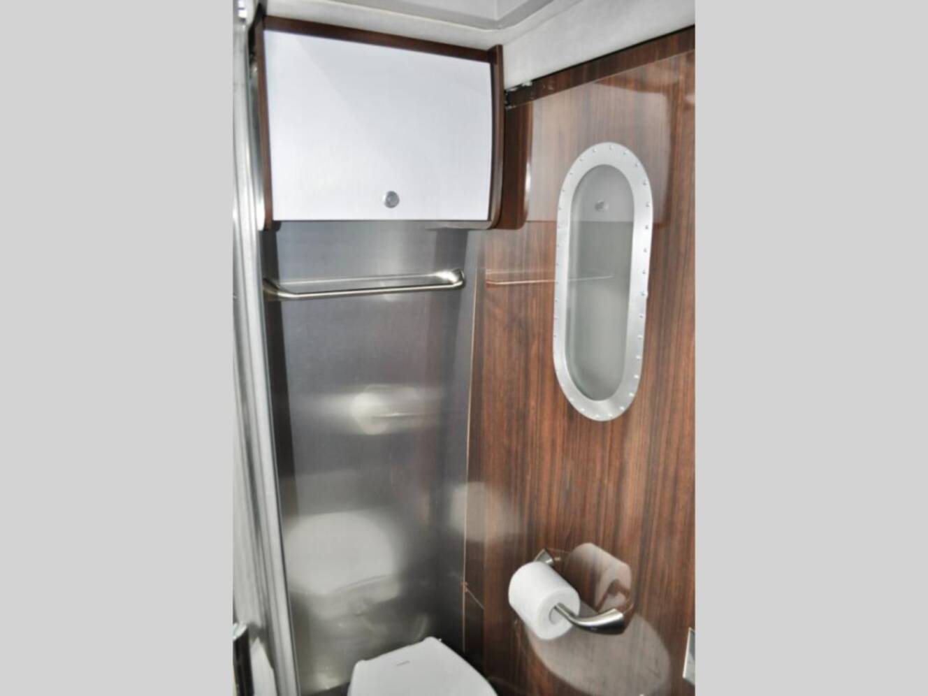 A photo of this 2019 Airstream Atlas 25MS