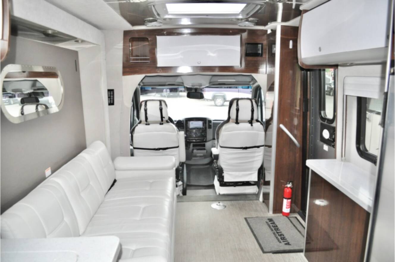 A photo of this 2019 Airstream Atlas 25MS