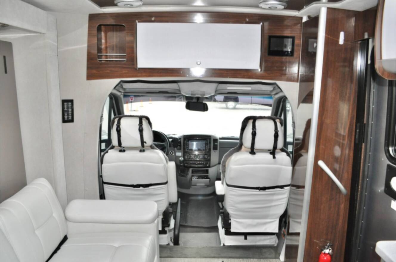 A photo of this 2019 Airstream Atlas 25MS