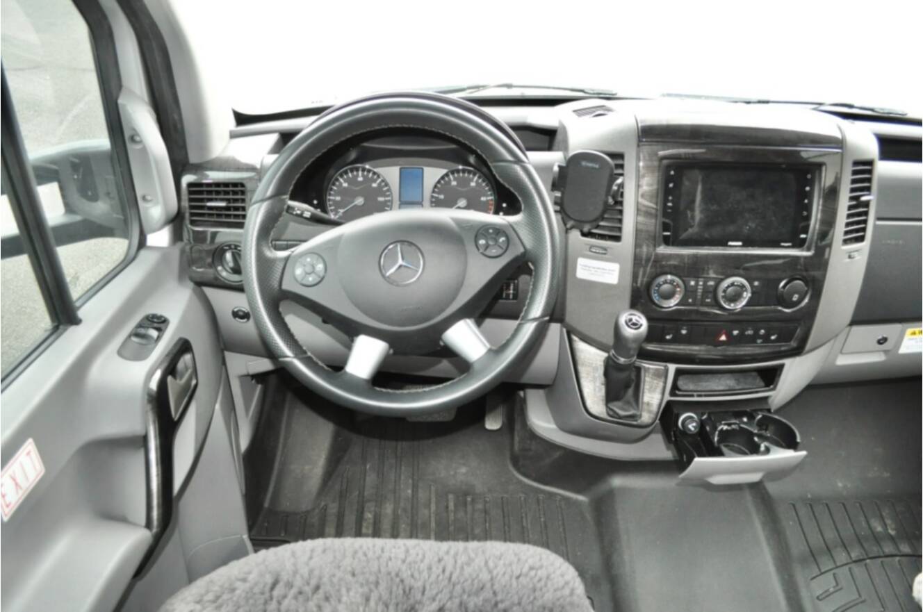 A photo of this 2019 Airstream Atlas 25MS