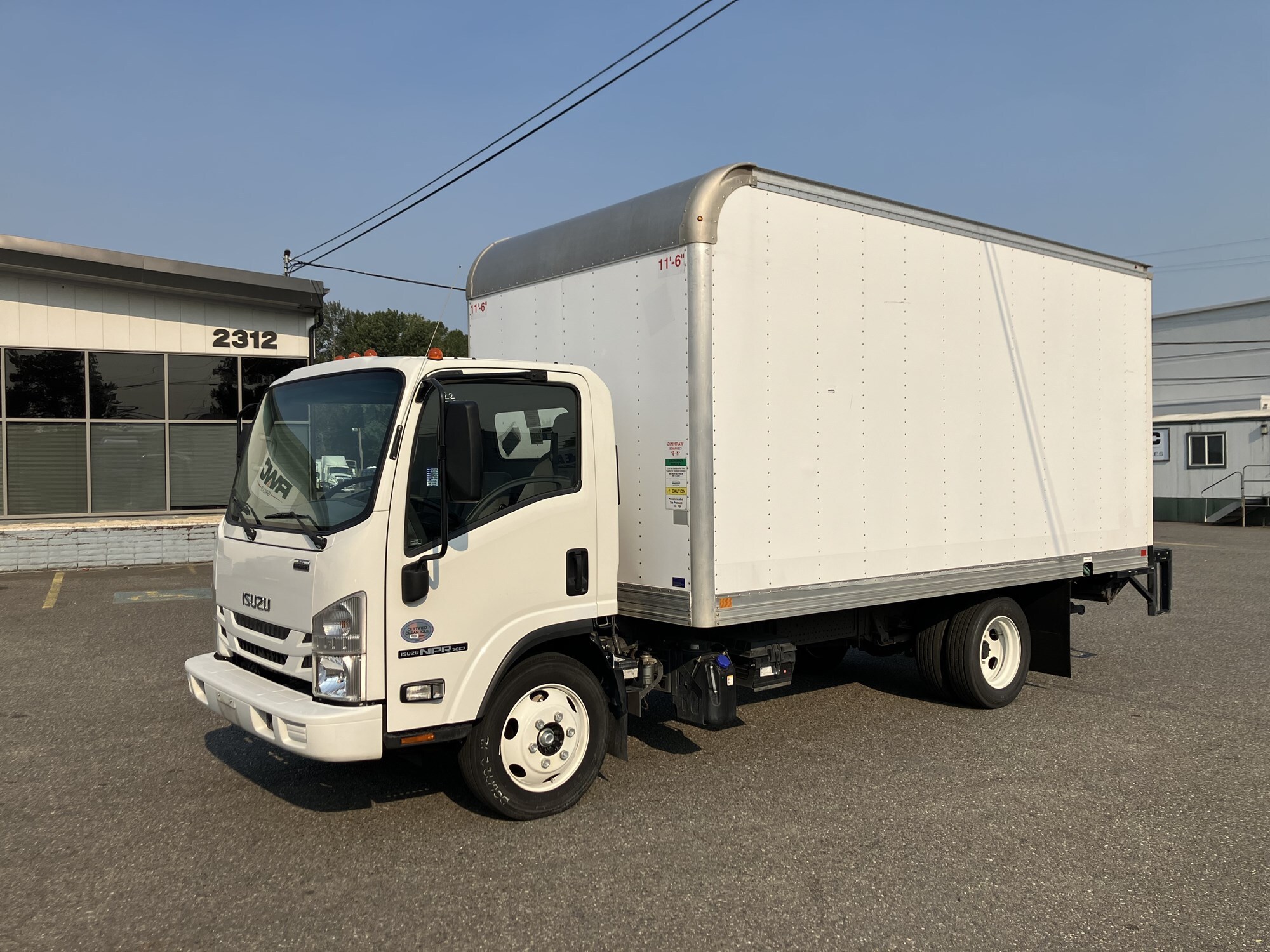 2020 ISUZU NPR HD in Mount Vernon, WA