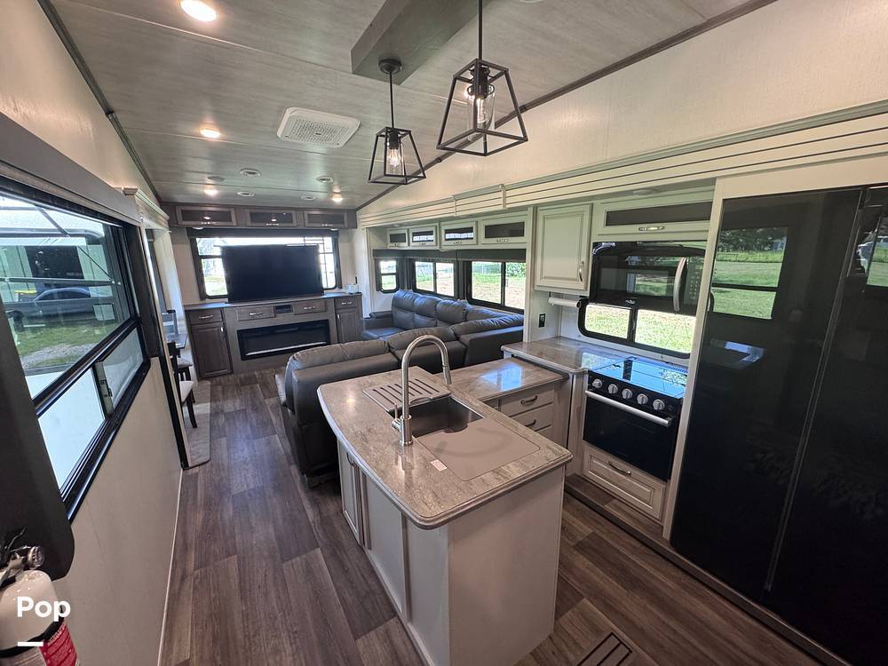 2023 Keystone Cougar 320 RDS in maringouin LA