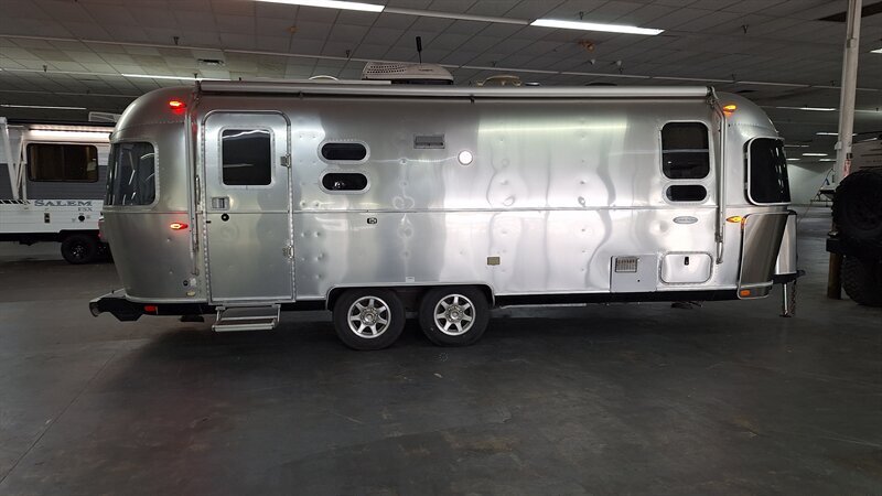 2018 Airstream Flying Cloud 25FB in liberty TX