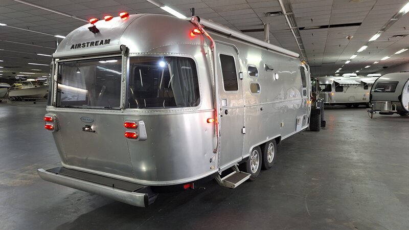 2018 Airstream Flying Cloud 25FB in liberty TX