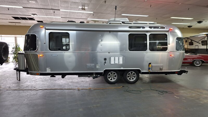 2018 Airstream Flying Cloud 25FB in liberty TX