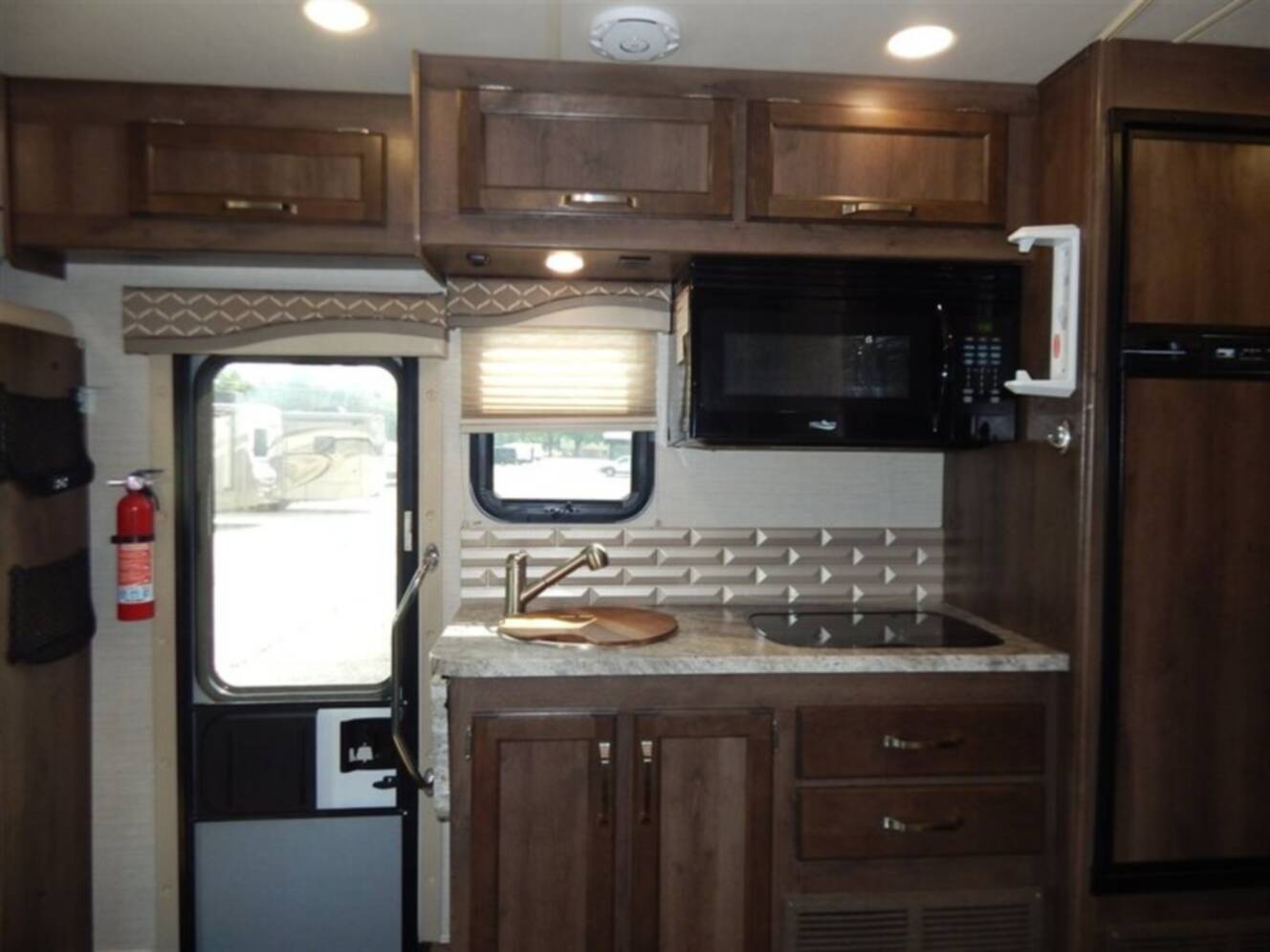 A photo of this 2018 Jayco Melbourne 24KP