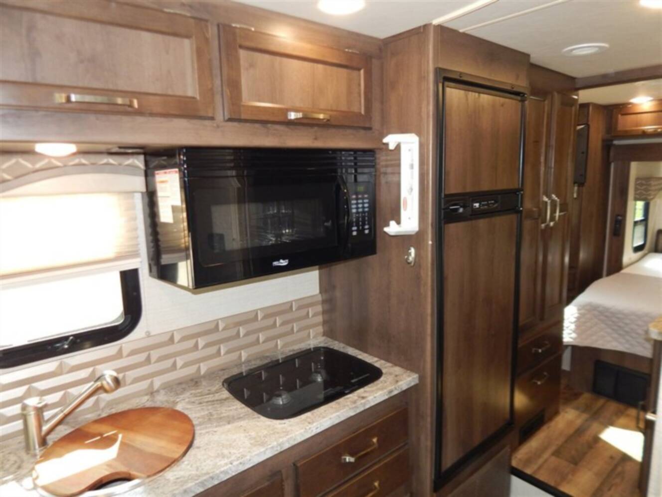 A photo of this 2018 Jayco Melbourne 24KP