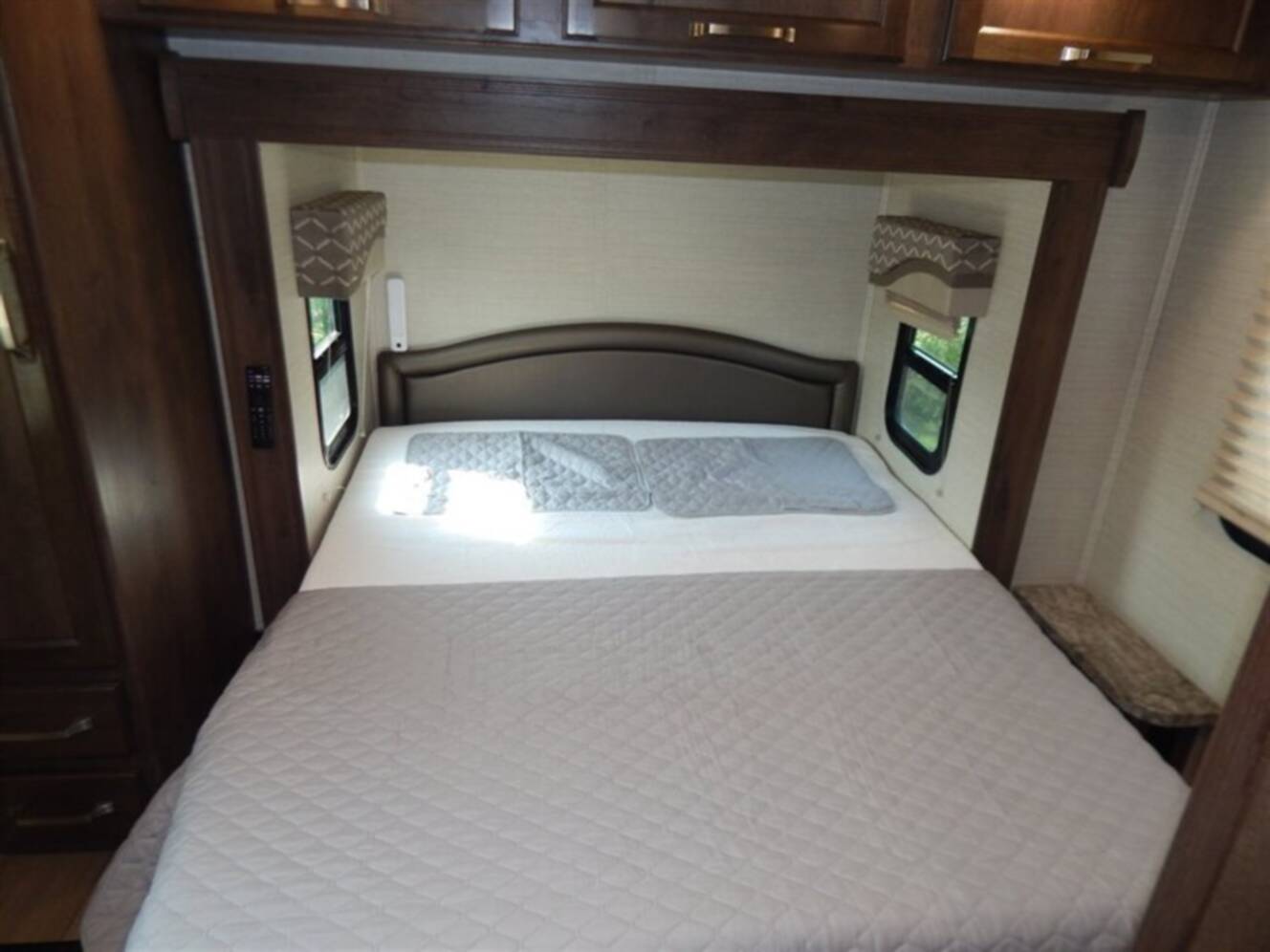 A photo of this 2018 Jayco Melbourne 24KP