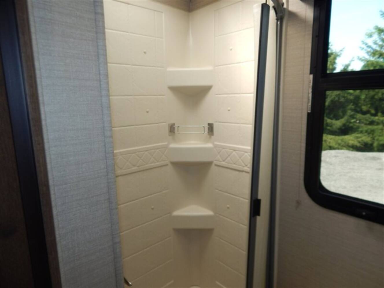 A photo of this 2018 Jayco Melbourne 24KP
