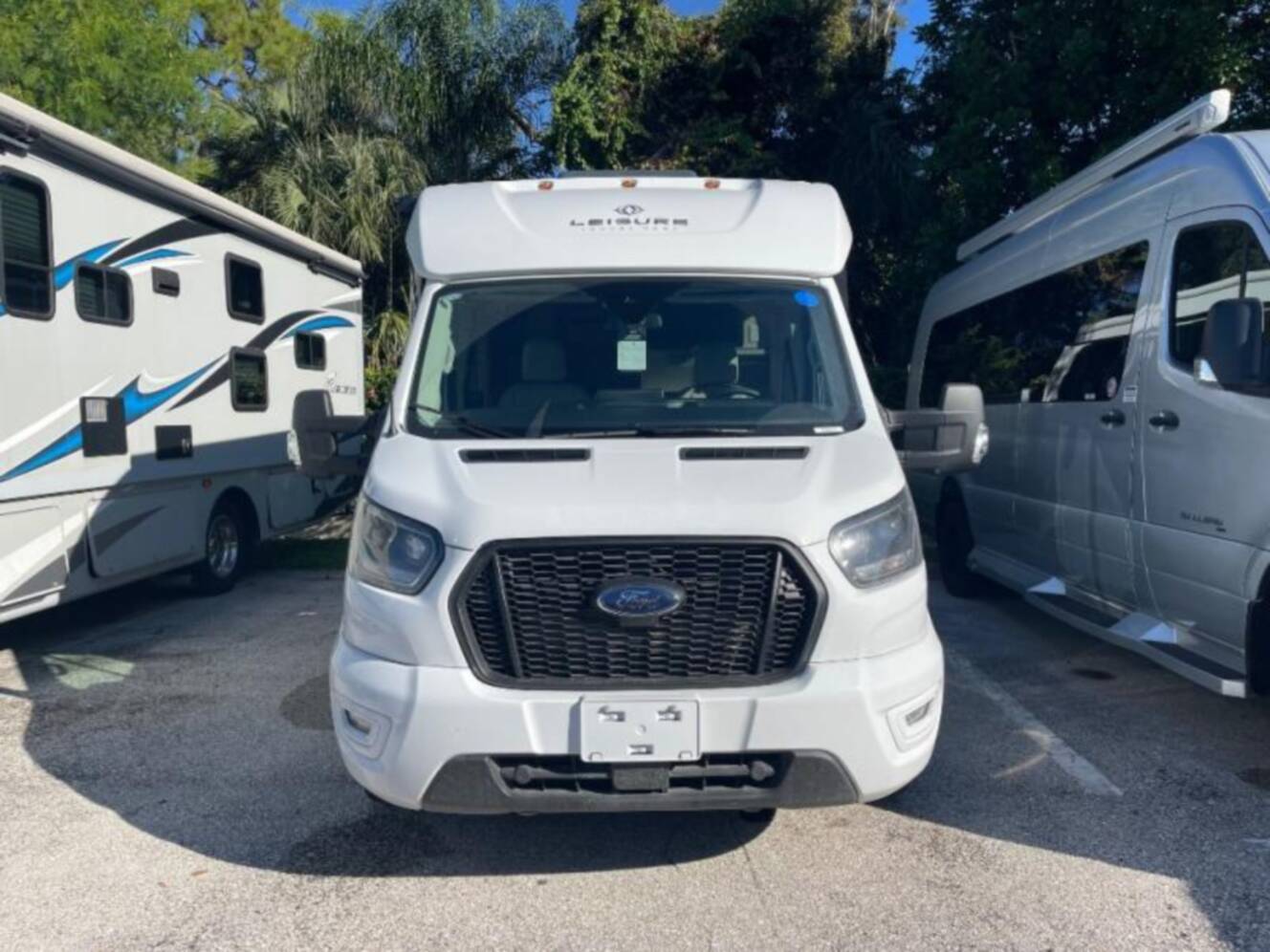 A photo of this 2025 Leisure Travel Wonder 24RL