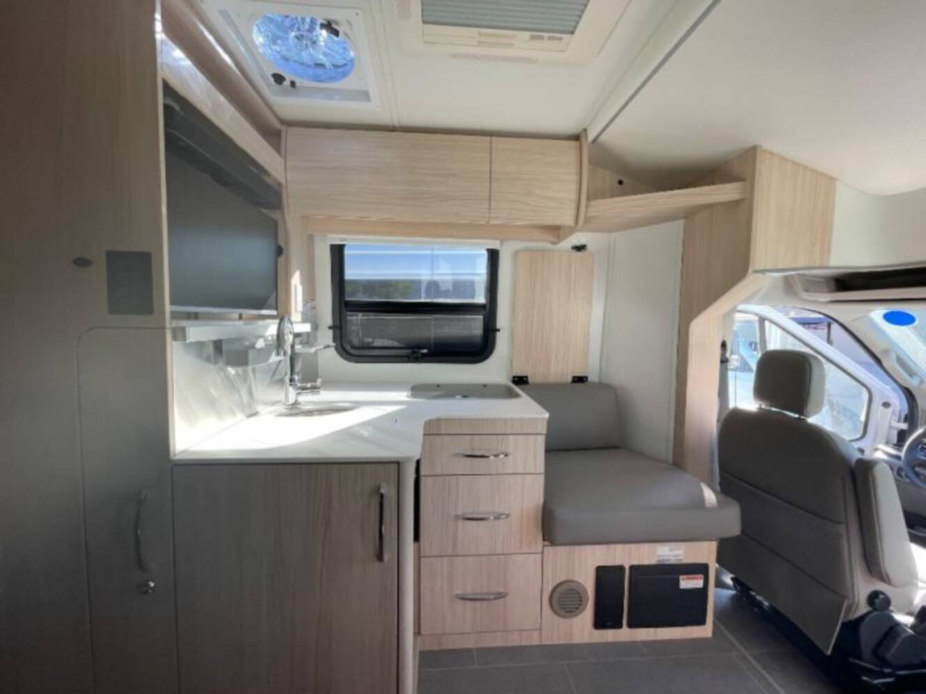 A photo of this 2025 Leisure Travel Wonder 24RL