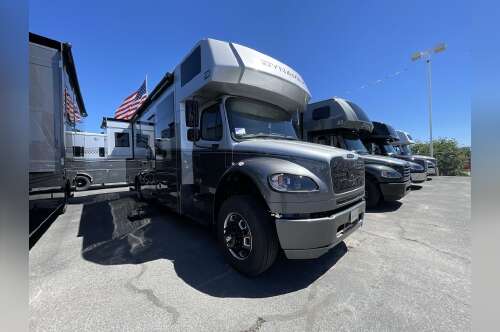 2027 Dynamax Europa 32KD in liberty lake WA