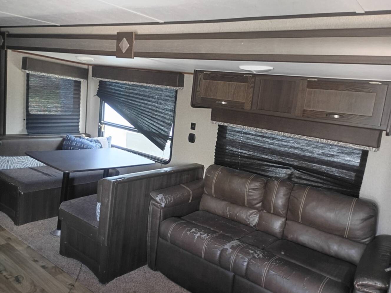 A photo of this 2020 Keystone Springdale (East) 298BH