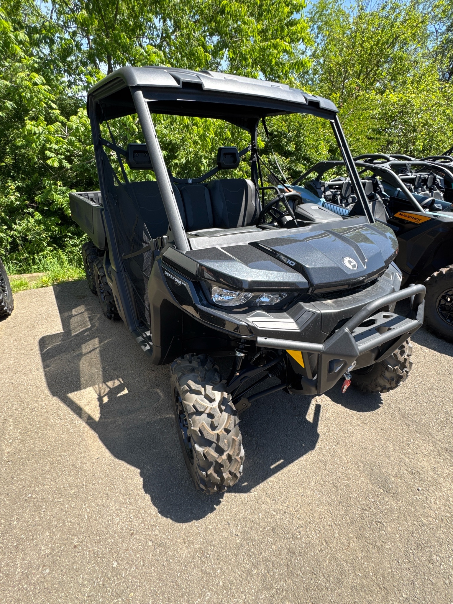 2026 Can-Am Defender 6x6 XT in mars PA