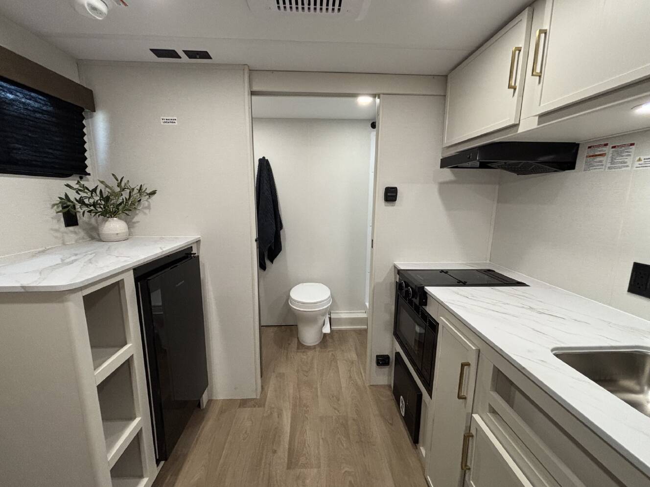 A photo of this 2027 Grand Design TRANSCEND LITE 121RBL
