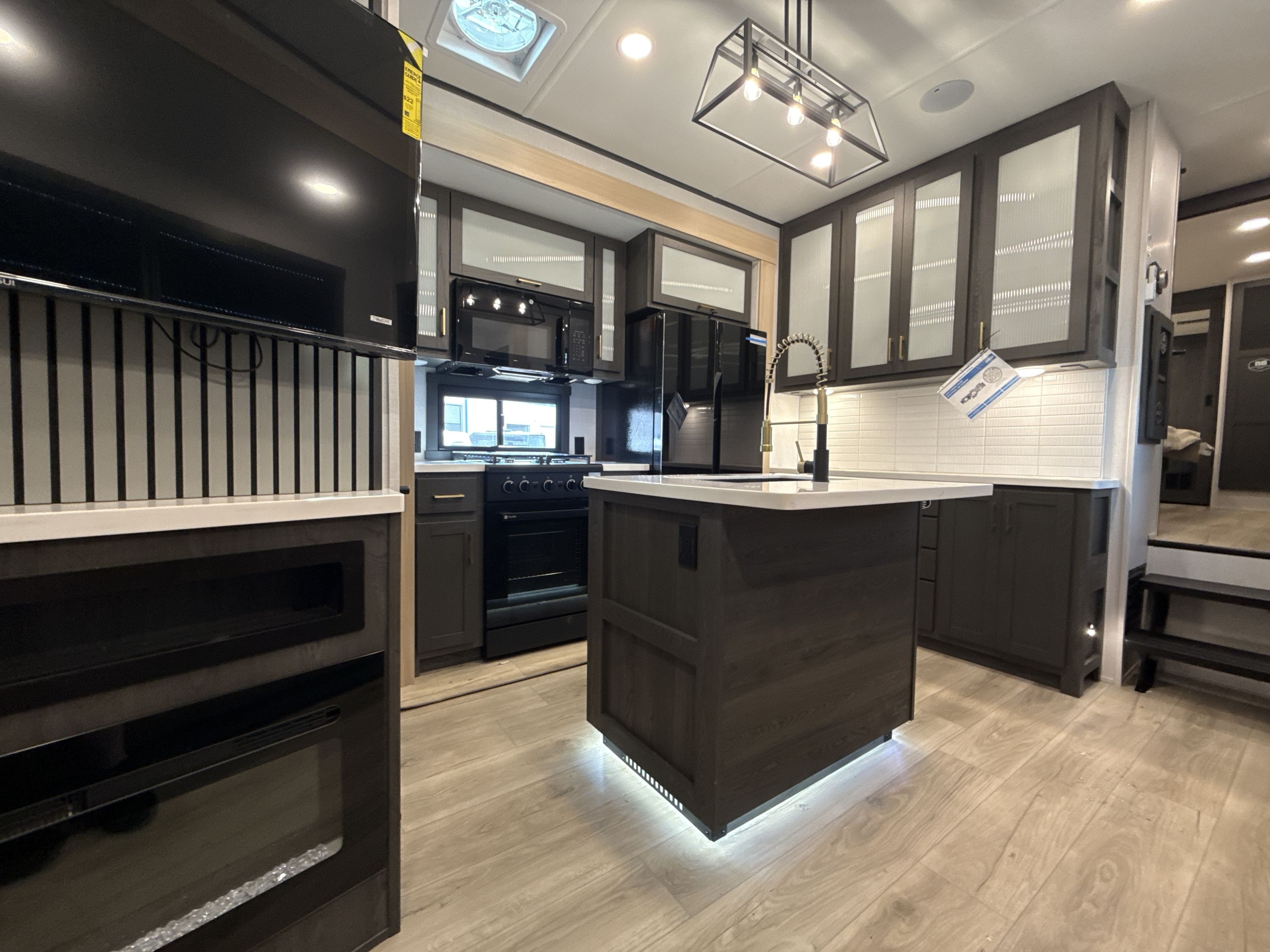 2027 Forest River NIGHTFALL HD 343NHD in oklahoma city OK