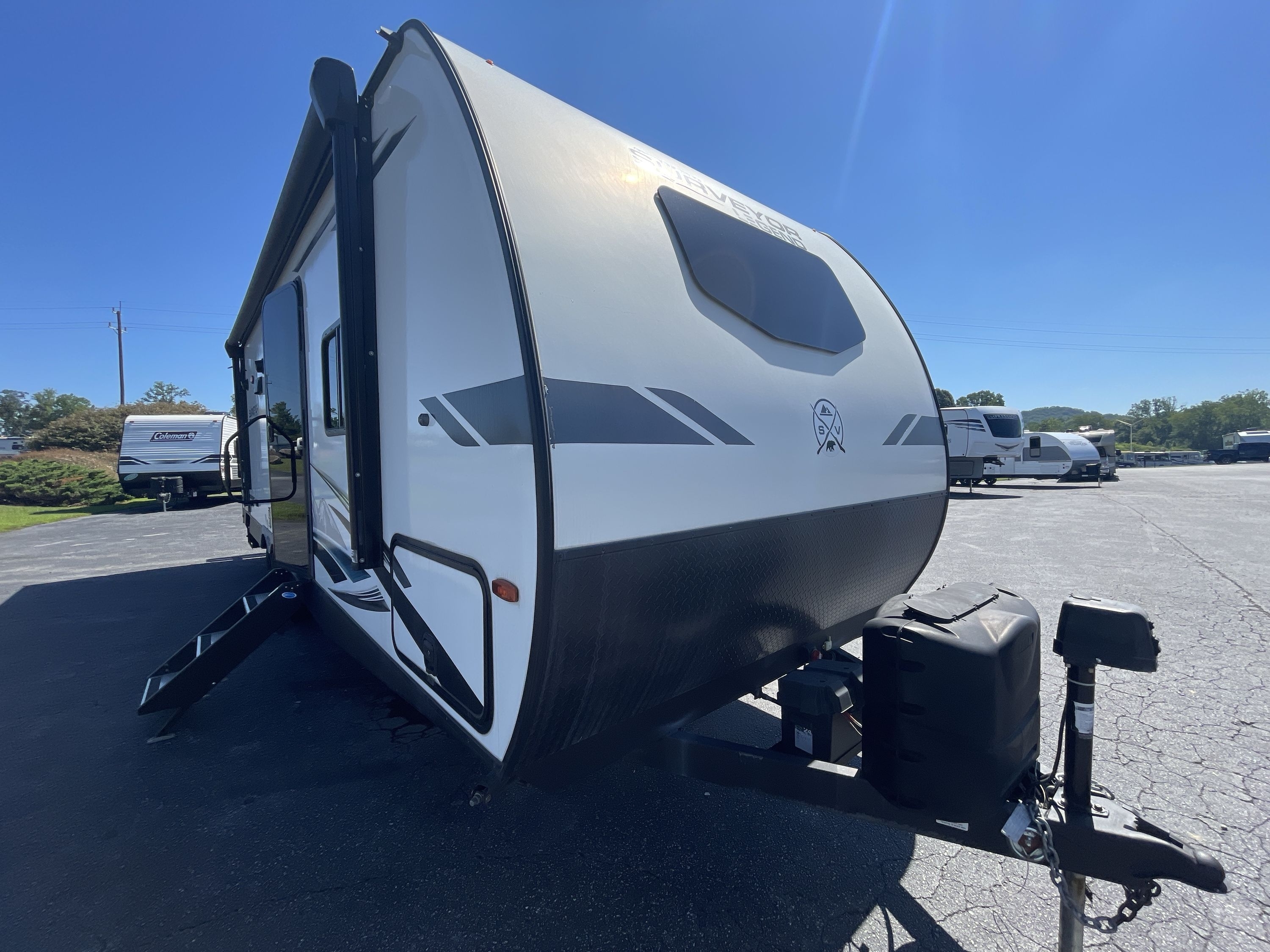 2023 Forest River SURVEYOR 276BHLE in hendersonville NC