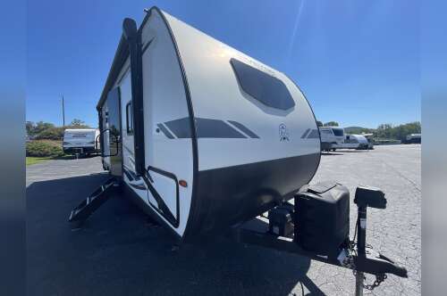2023 Forest River SURVEYOR 276BHLE in hendersonville NC