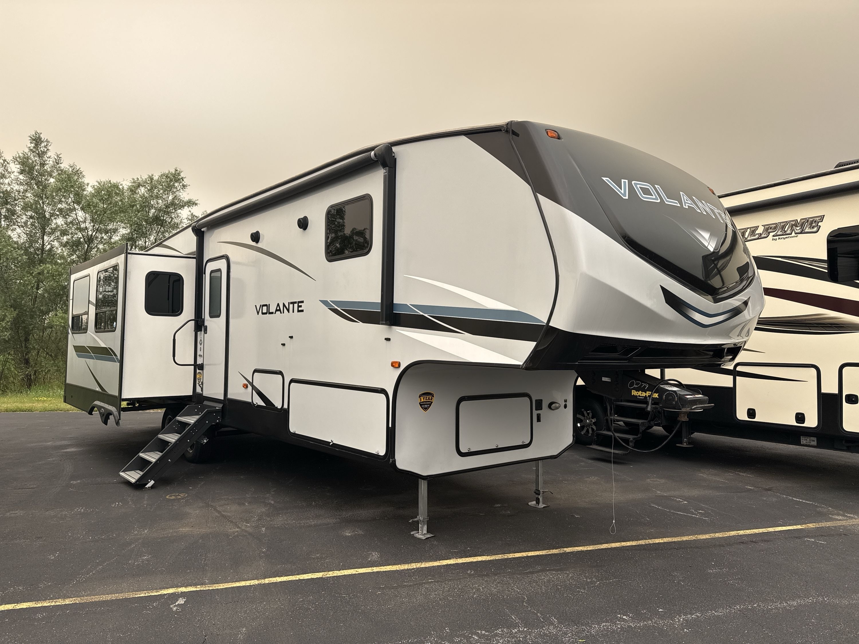 2021 Crossroads VOLANTE 325RL VL325RL in churchville NY