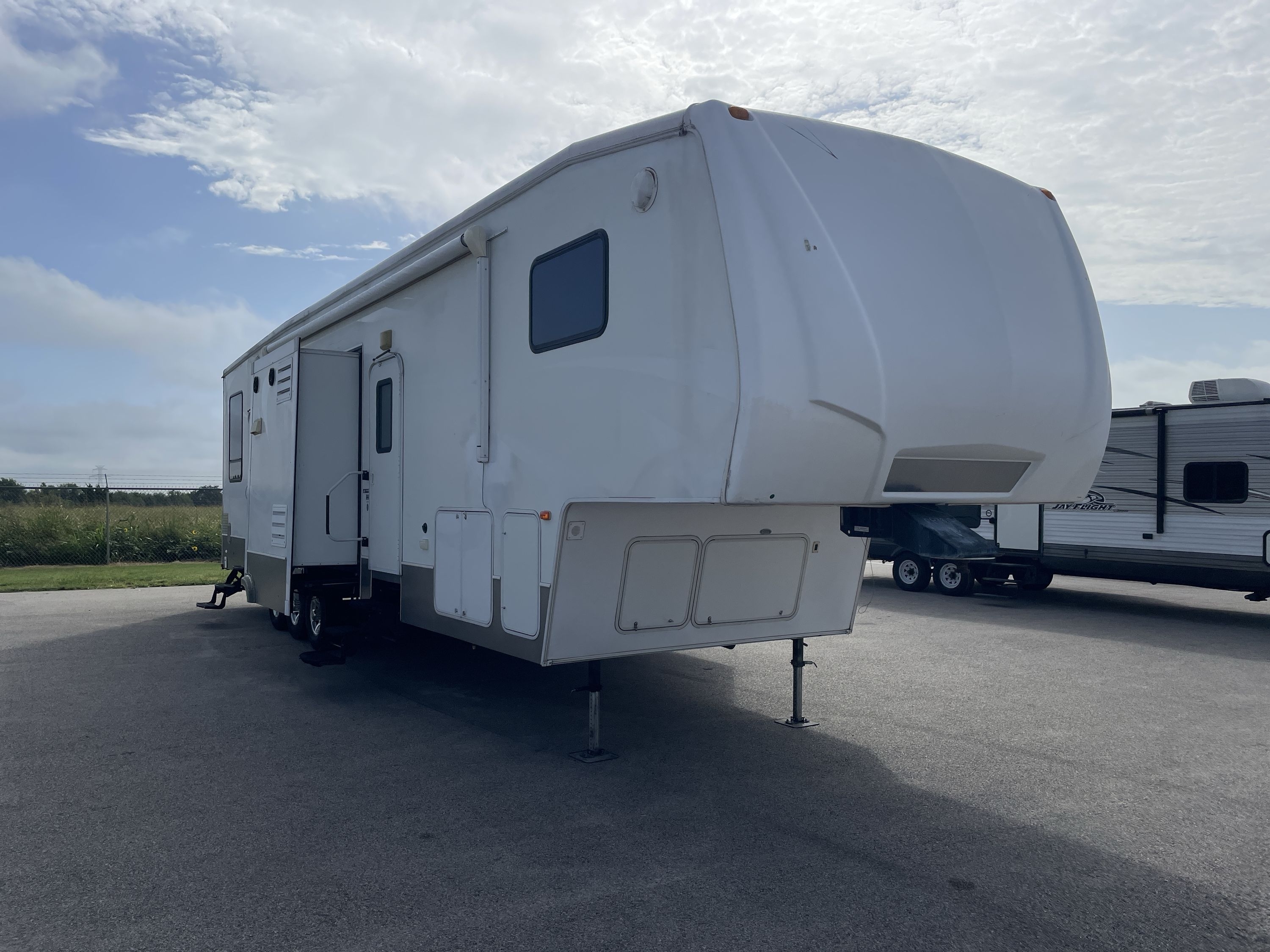 2010 Keystone RAPTOR 3812TS Fifth Wheel Toy Hauler RV