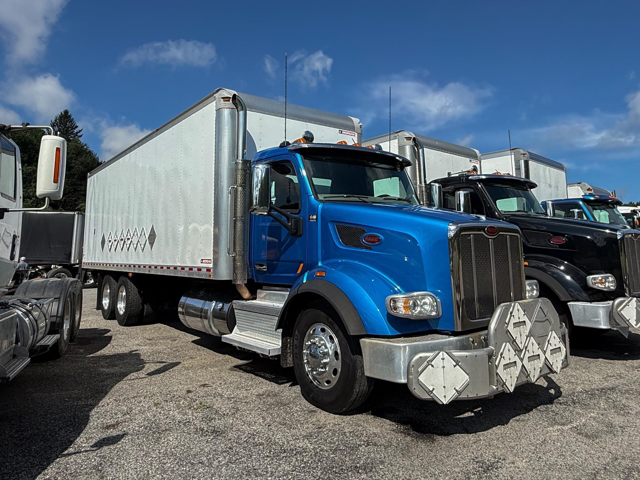 2018 PETERBILT 567 in Eighty Four, PA