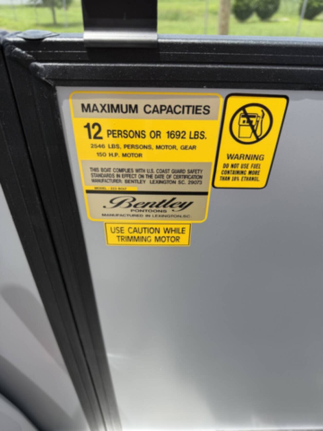 A photo of this 2027 Bentley Pontoons Bolt 223