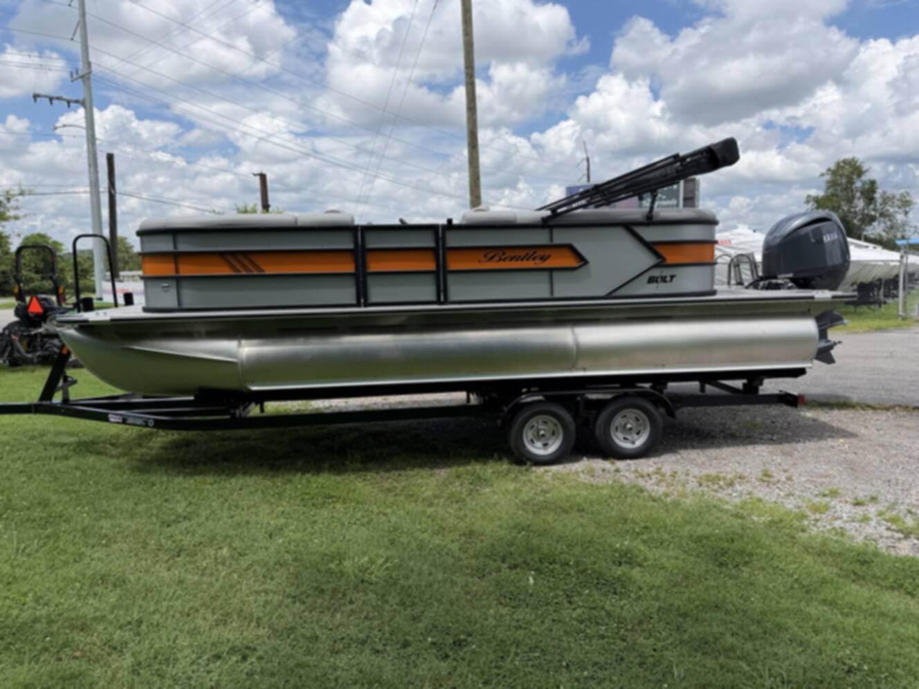 A photo of this 2027 Bentley Pontoons Bolt 223