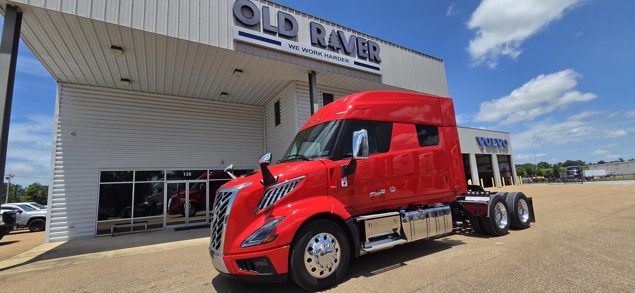 2027 VOLVO VNL64T840 in Richland, MS