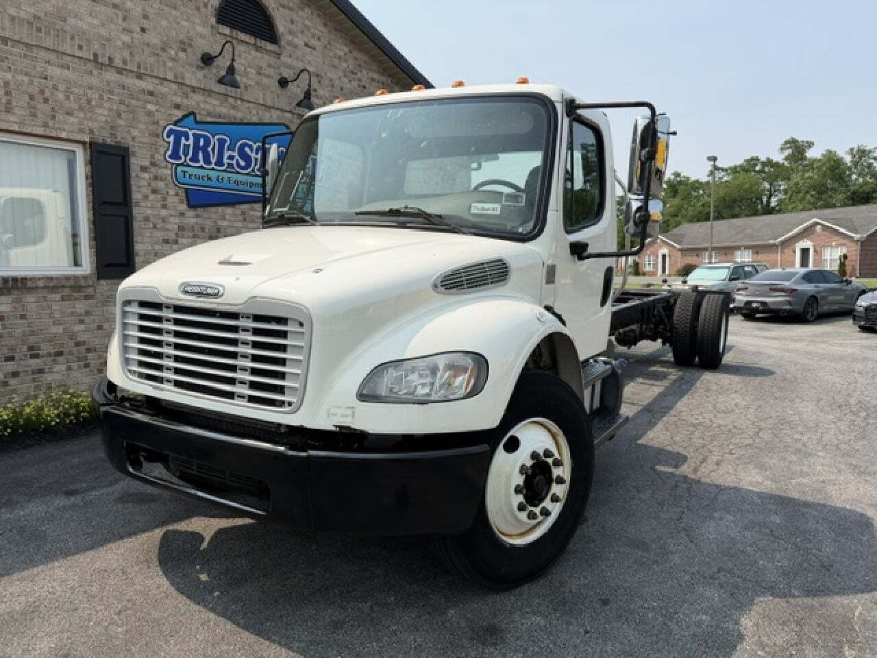 2015 FREIGHTLINER BUSINESS CLASS M2 106 in New Castle, DE