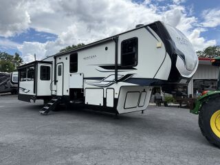 2022 KEYSTONE MONTANA HIGH COUNTRY 385BR