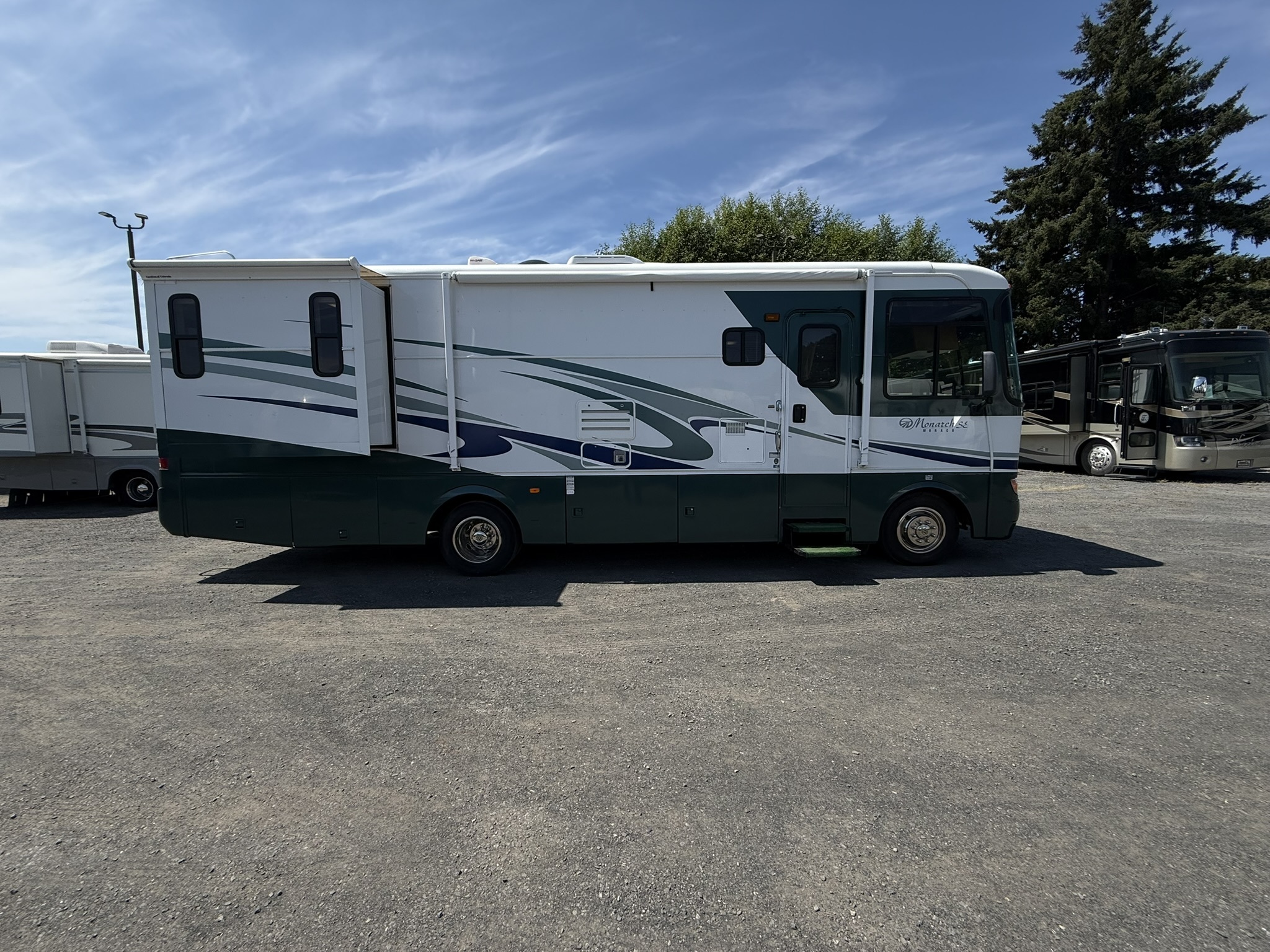 2005 Monaco MONARCH 30 in mt. vernon WA