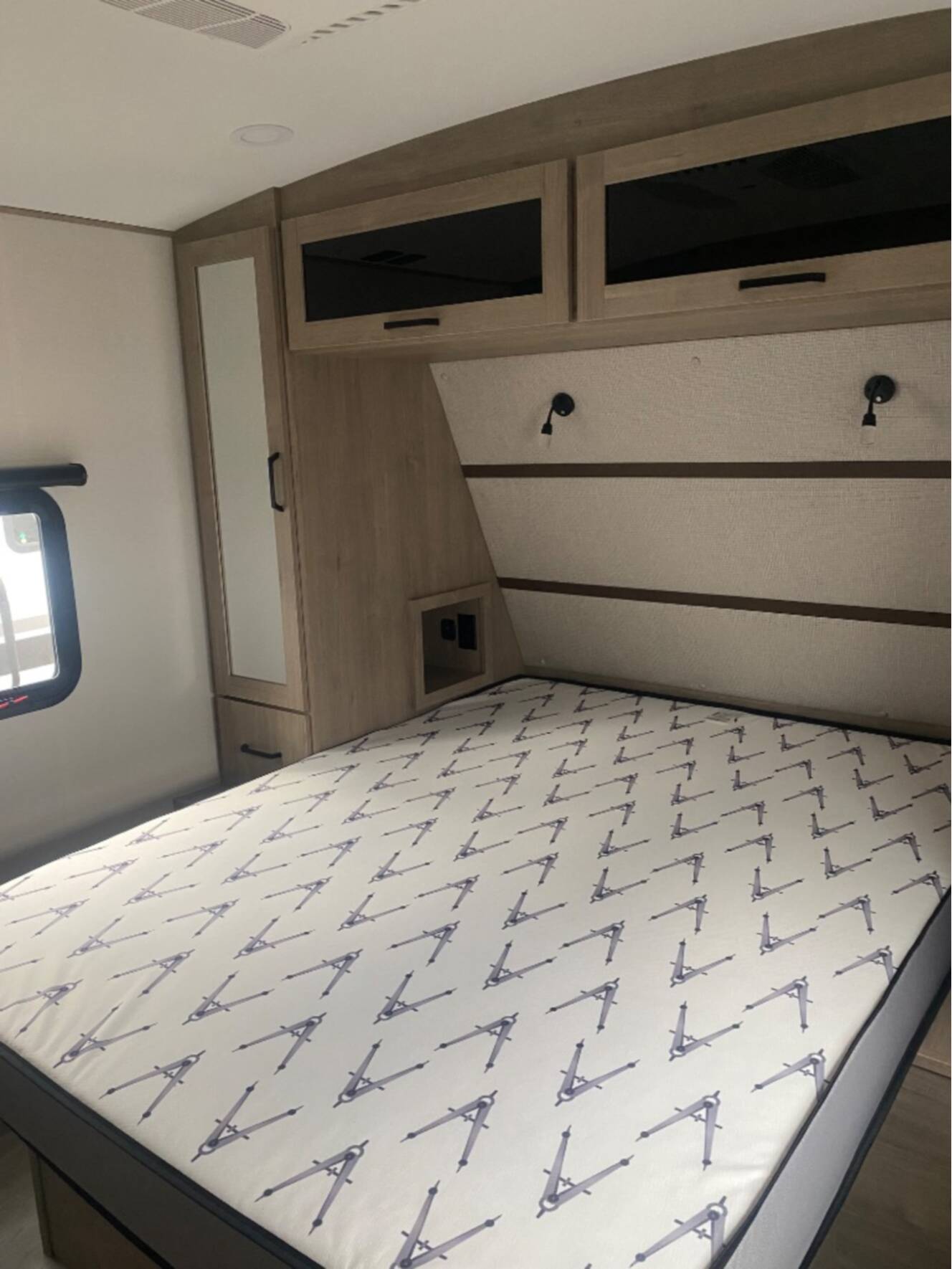 A photo of this 2026 Grand Design Imagine 2670MK
