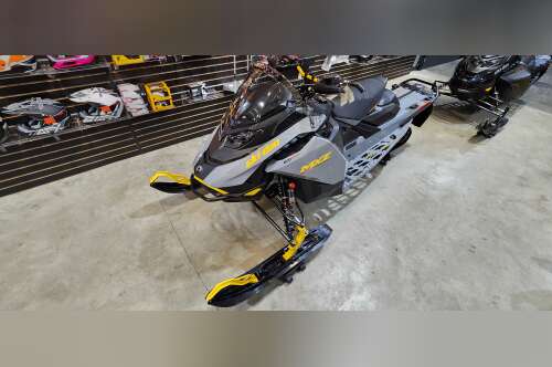2026 Ski-Doo MXZ BLIZZARD 600R 137 in monroe WI