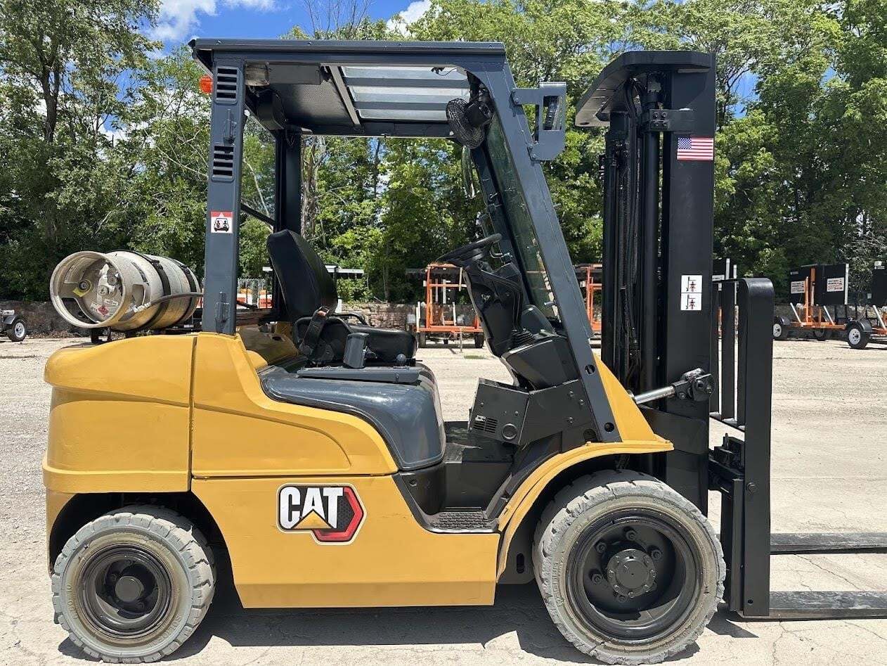 2009 CATERPILLAR P6000 in Rockdale, IL
