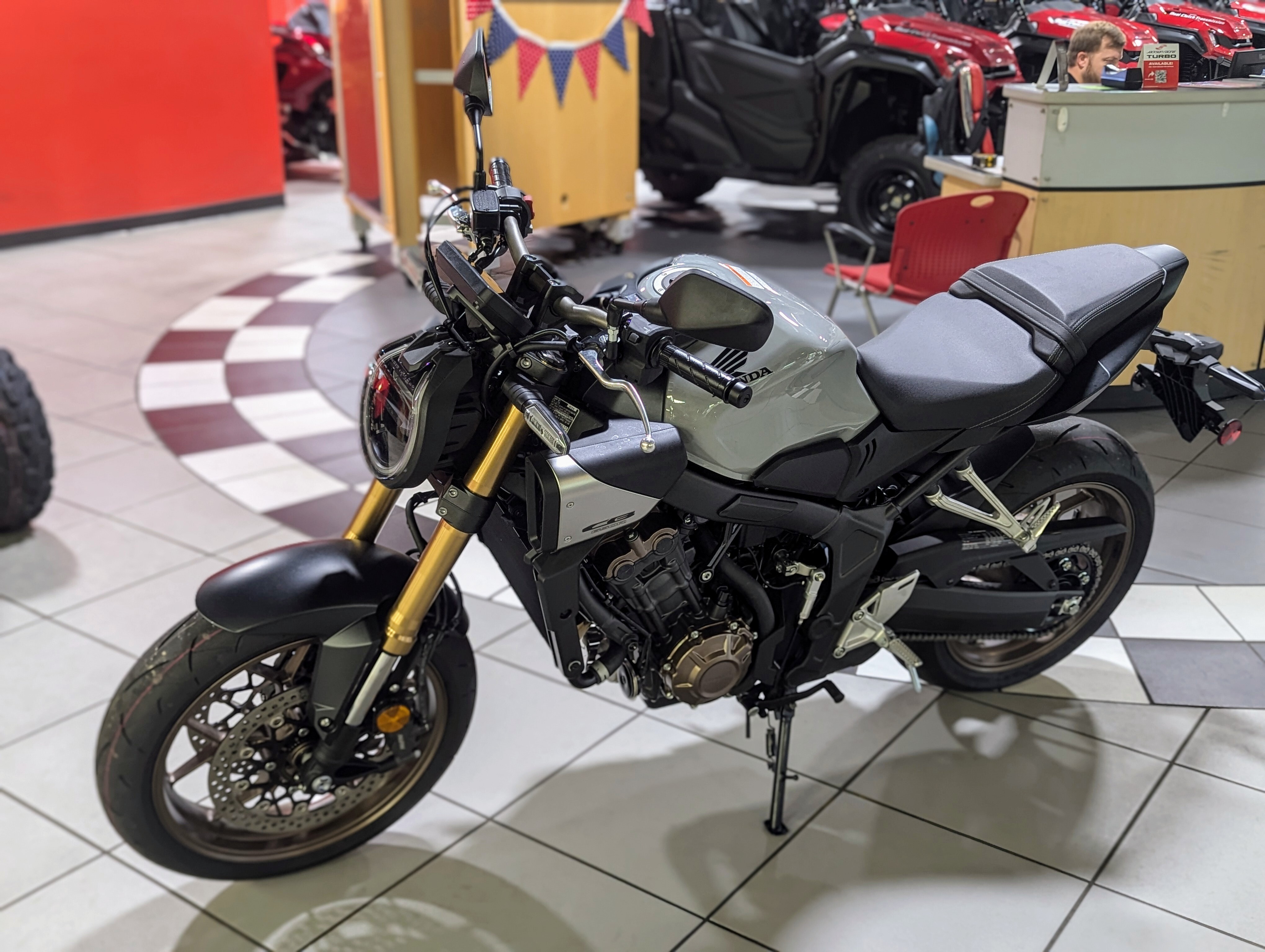 2025 Honda CB650R E-Clutch BASE in Cumberland, MD