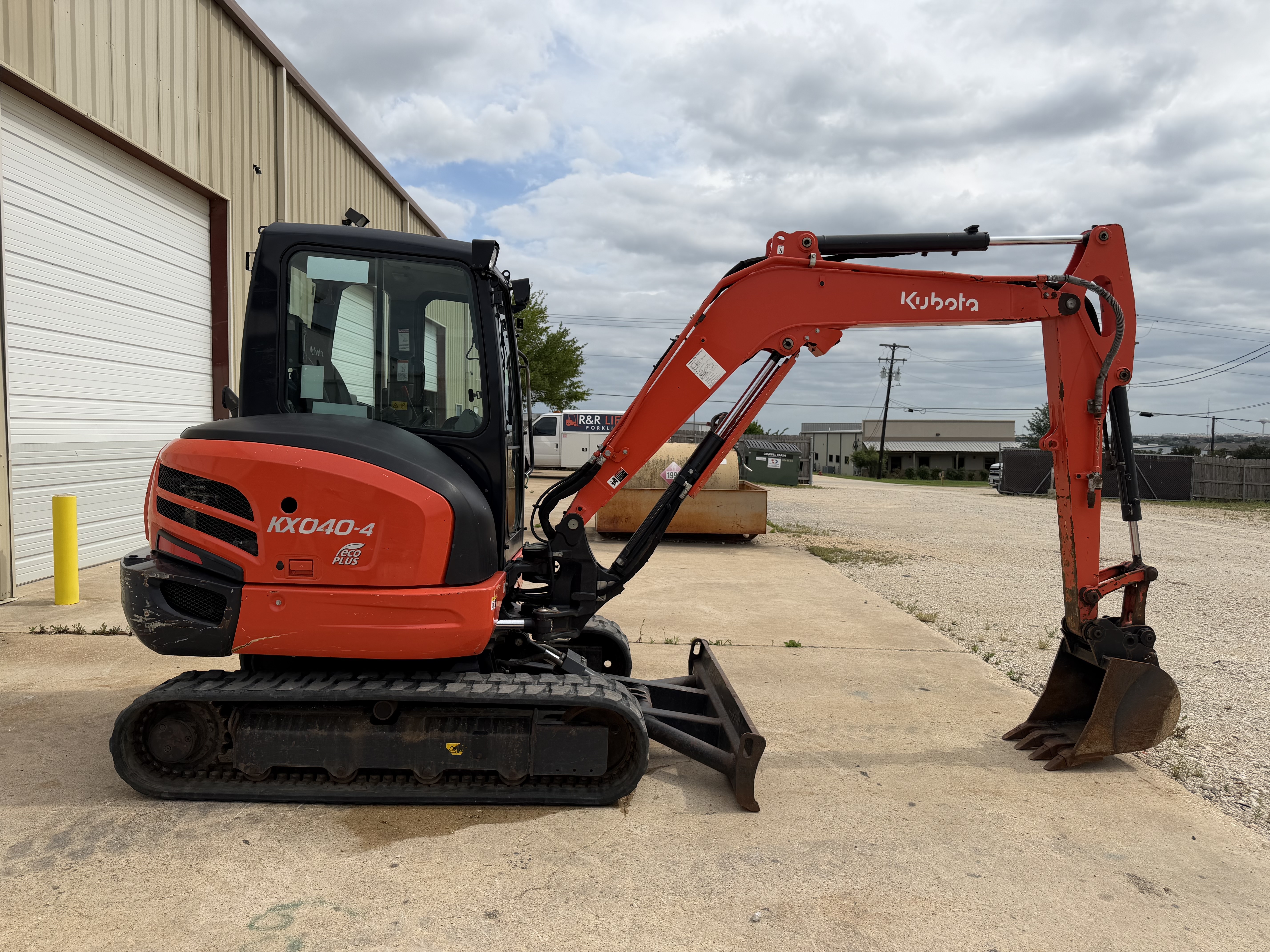 2022 KUBOTA KX040-4R3 in Buda, TX